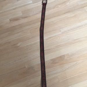 Women’s belt